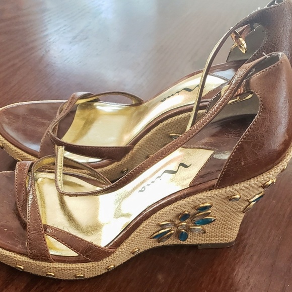 Womens shoes - Picture 5 of 5